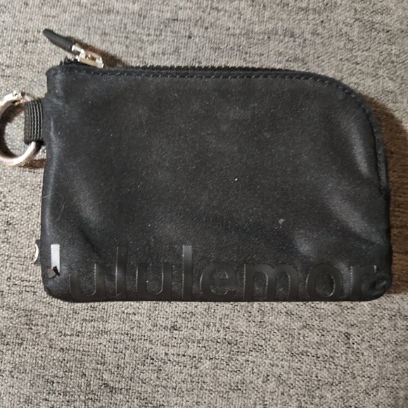 Lululemon Clipable Card Pouch - Picture 5 of 7